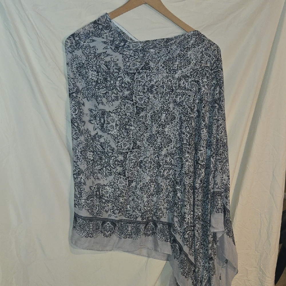 J. Jill Black and White Paisley Poncho